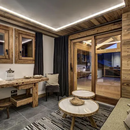 Vistas Luxurious Chalet With Jacuzzi 아파트 베르비에